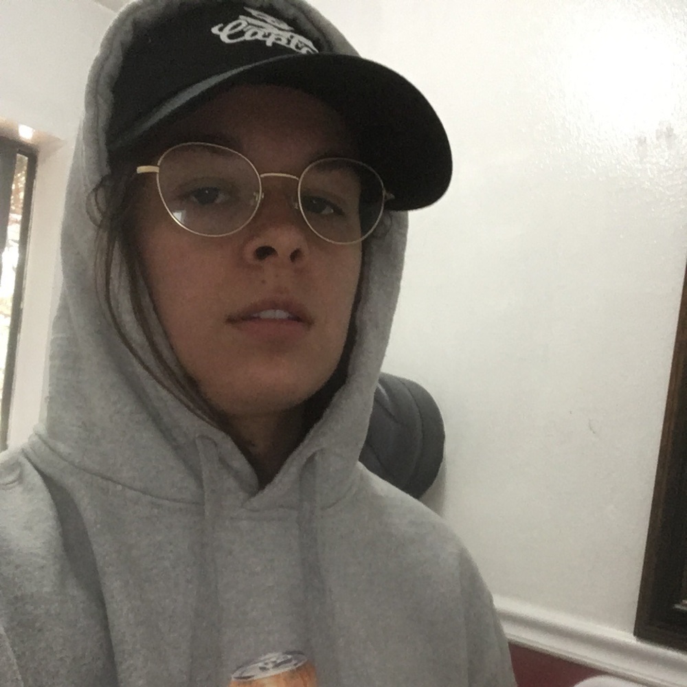 Meet your Posher, Naomi